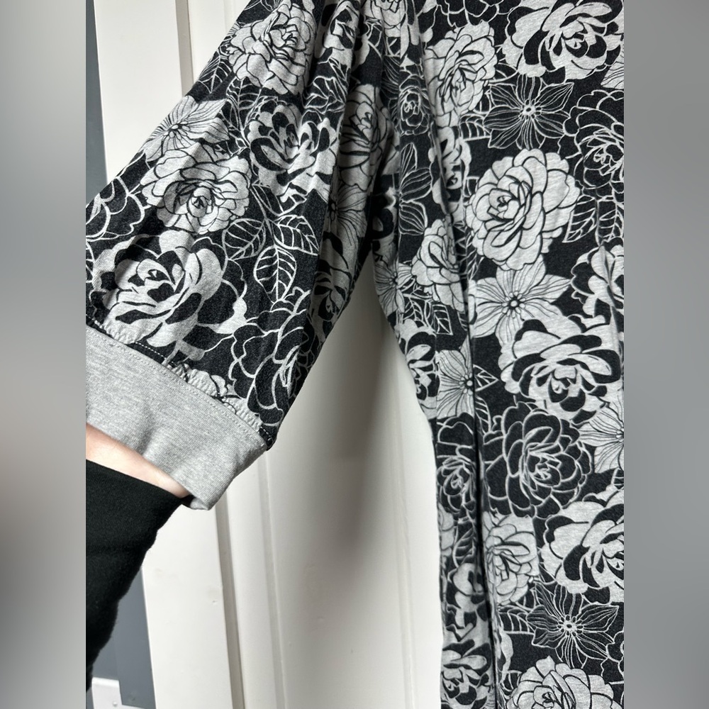 Tunic - Picture 6 of 9